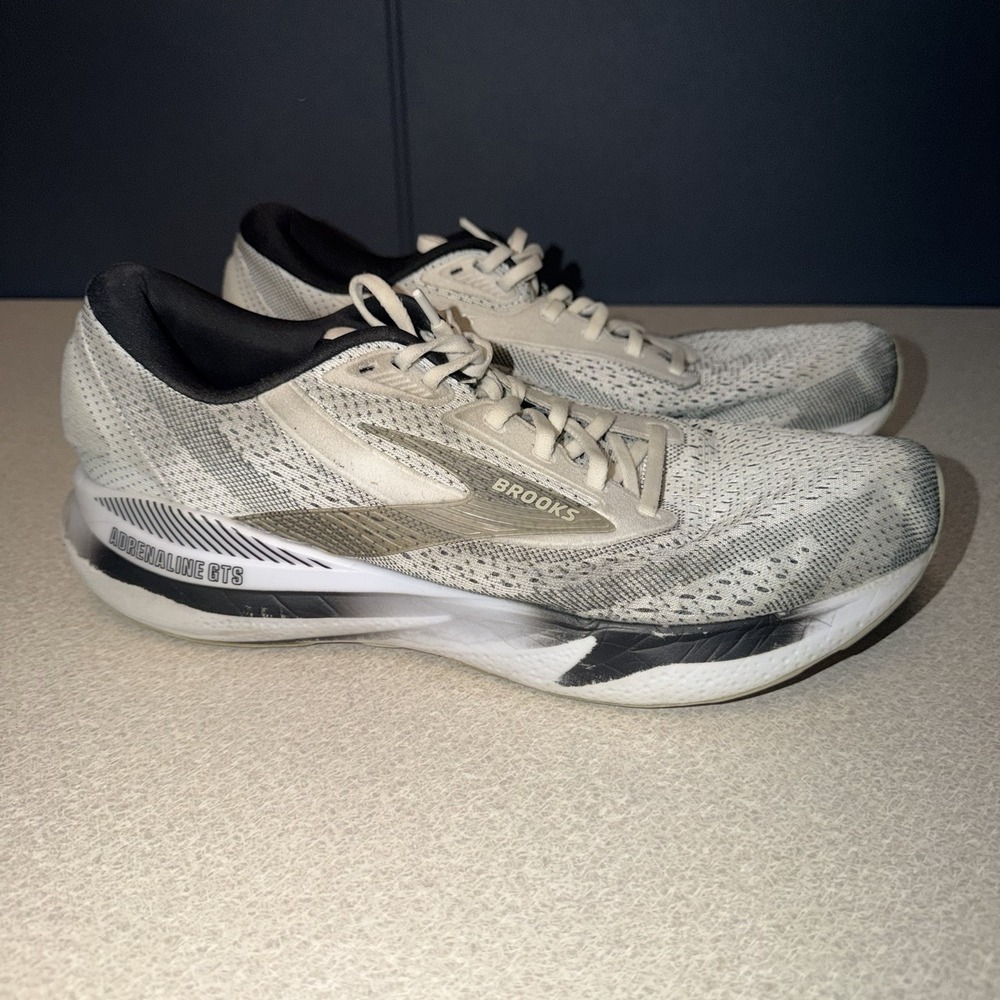 Brooks Adrenaline GTS 24 Athletic Running Shoes Mens Size 11.5 White Black Gray